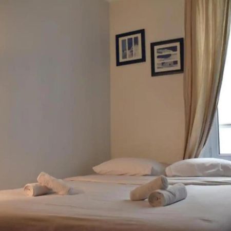 Charming Apartment Near The Eiffel Tower Париж Екстериор снимка